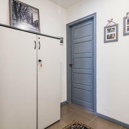 Apartamento A Francos Balcony Porto Luaran gambar